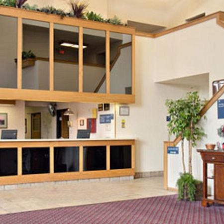 Travelodge Indianapolis Castleton Dalaman gambar